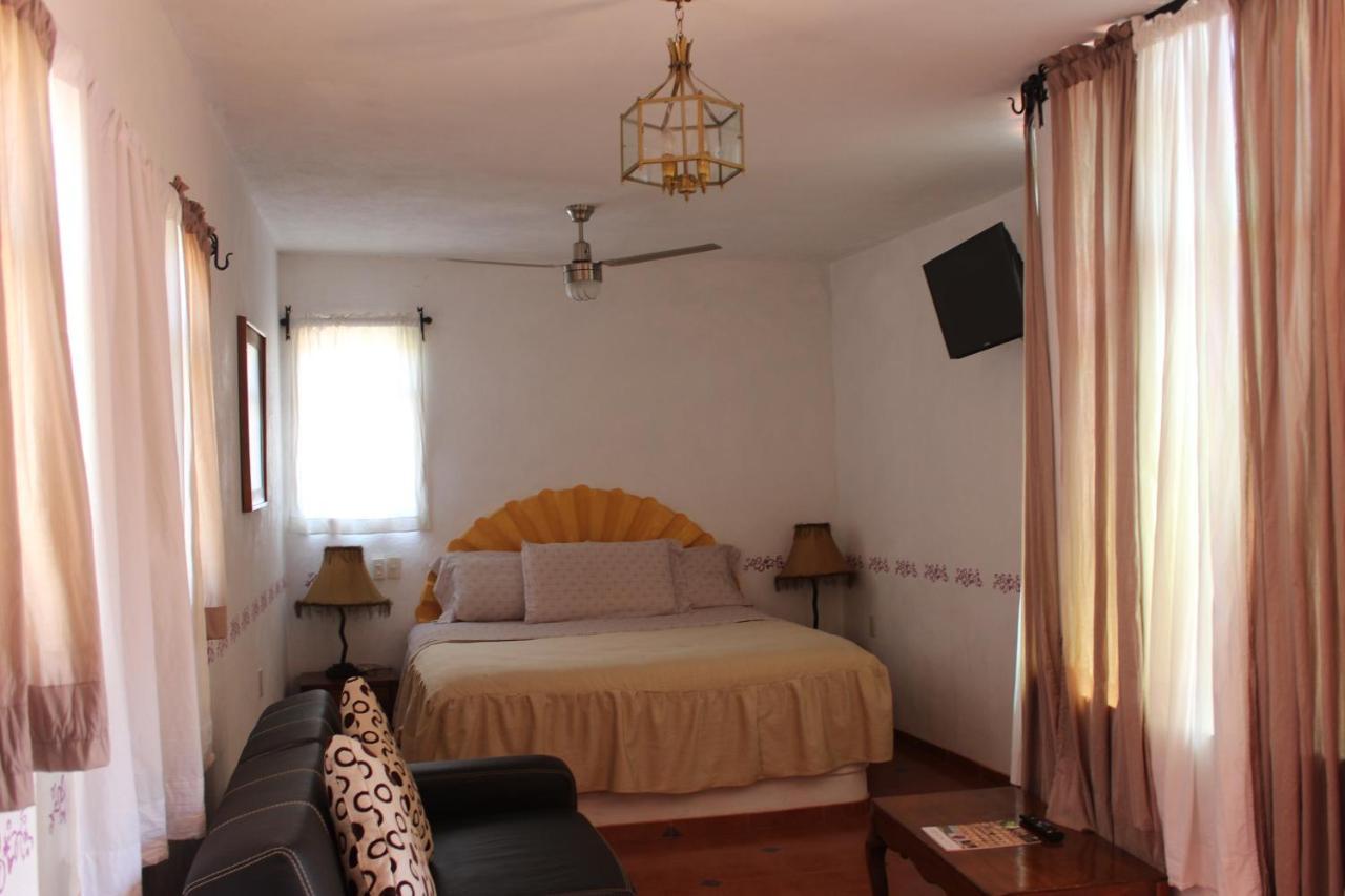 Hotel Posada Chamacuero Comonfort Buitenkant foto