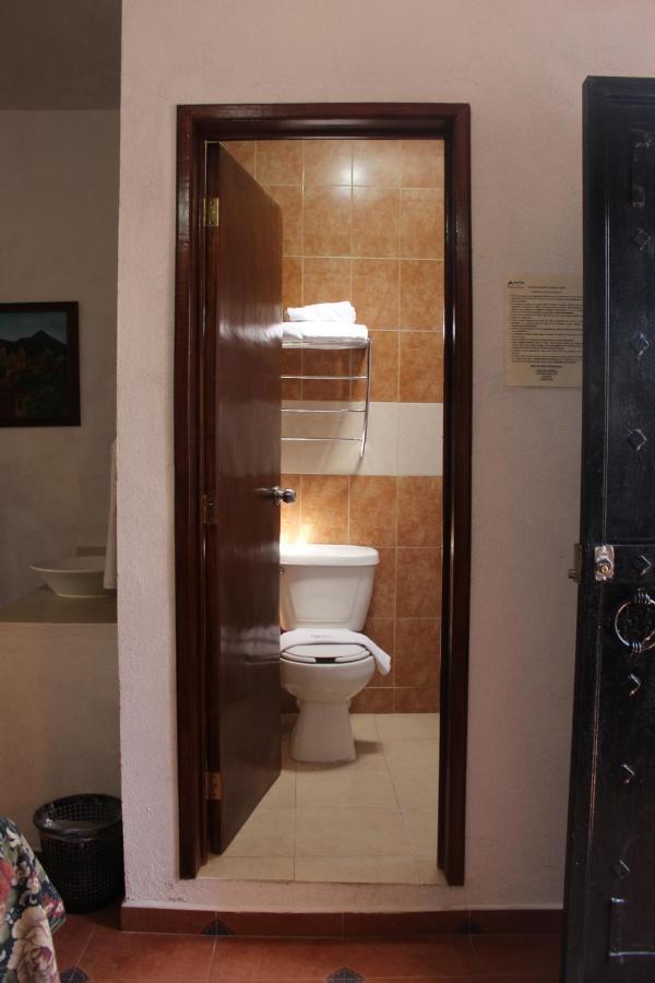 Hotel Posada Chamacuero Comonfort Buitenkant foto