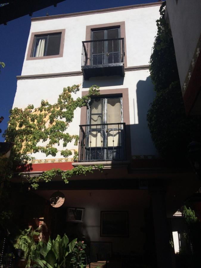 Hotel Posada Chamacuero Comonfort Buitenkant foto